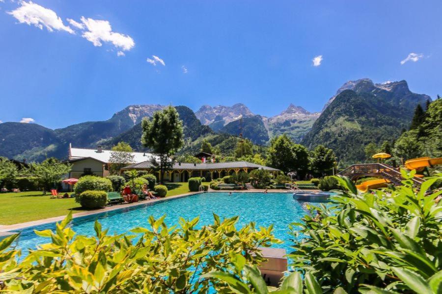 Alpenliebe Lofer - Bergblick & Pool Apartmán
